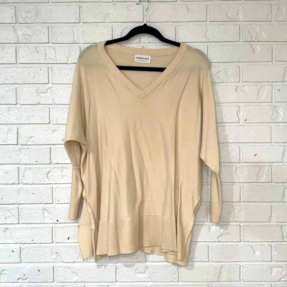 Lightweight Cream Sweater❤️